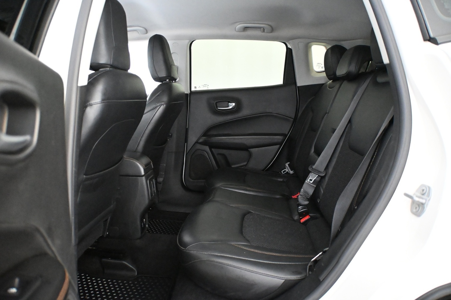 Jeep Compass vaihtoauto