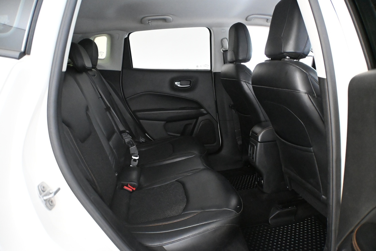 Jeep Compass vaihtoauto