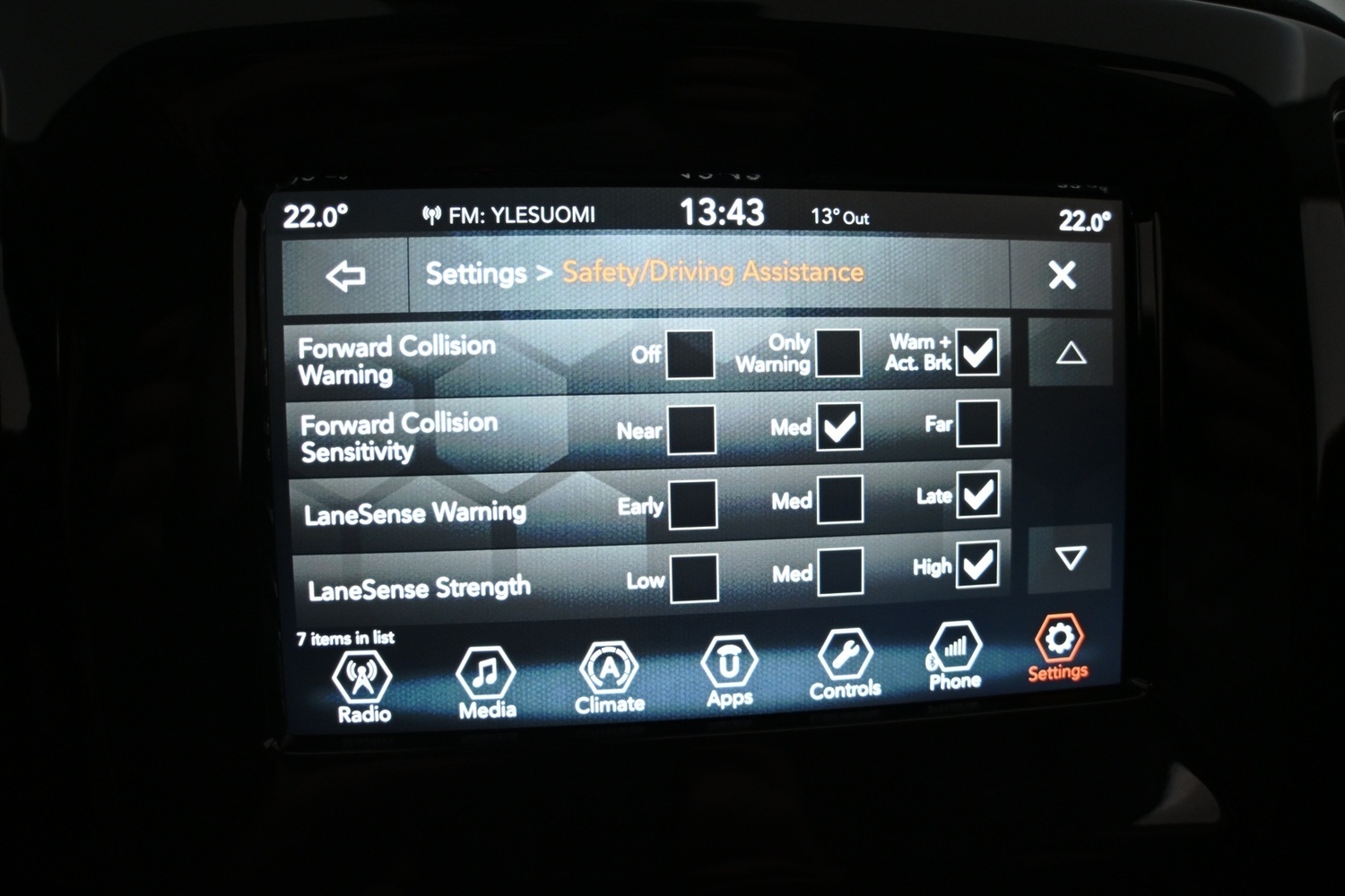 Jeep Compass vaihtoauto