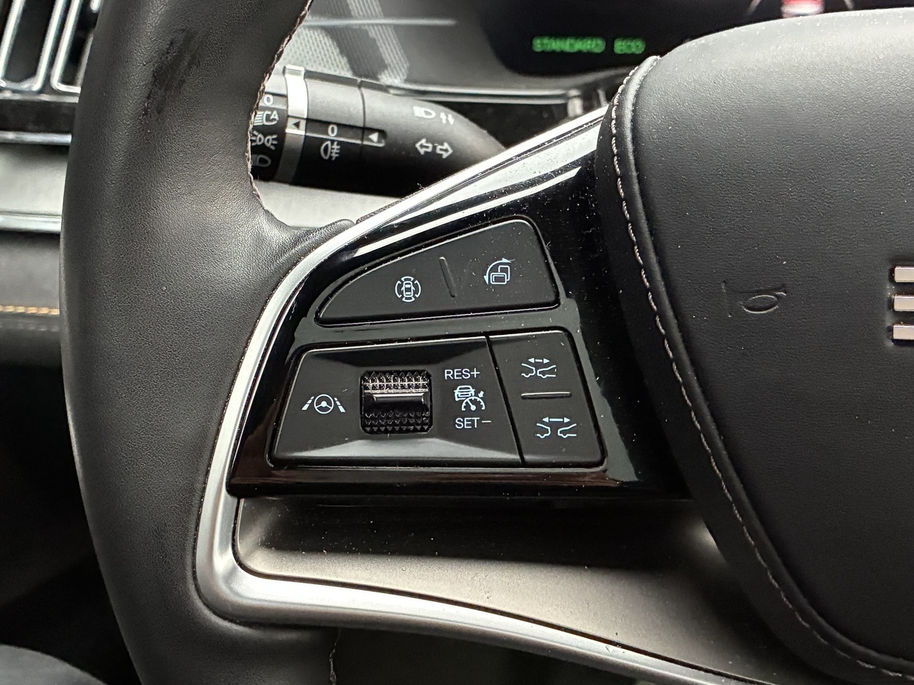 BYD Tang vaihtoauto