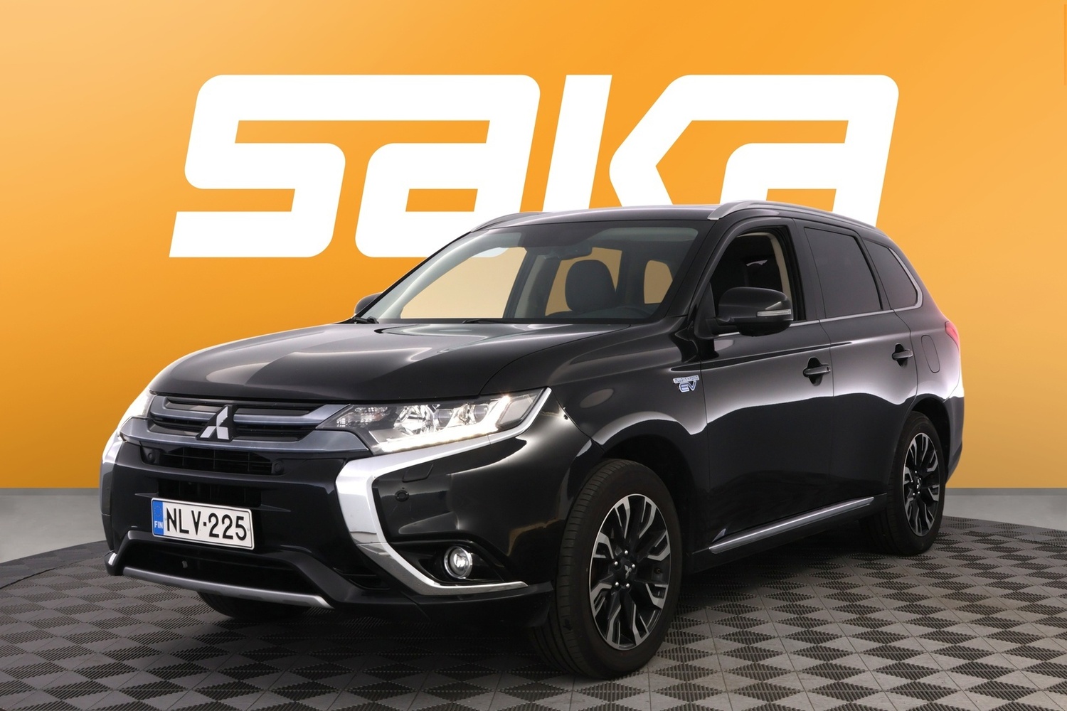 Mitsubishi Outlander PHEV vaihtoauto