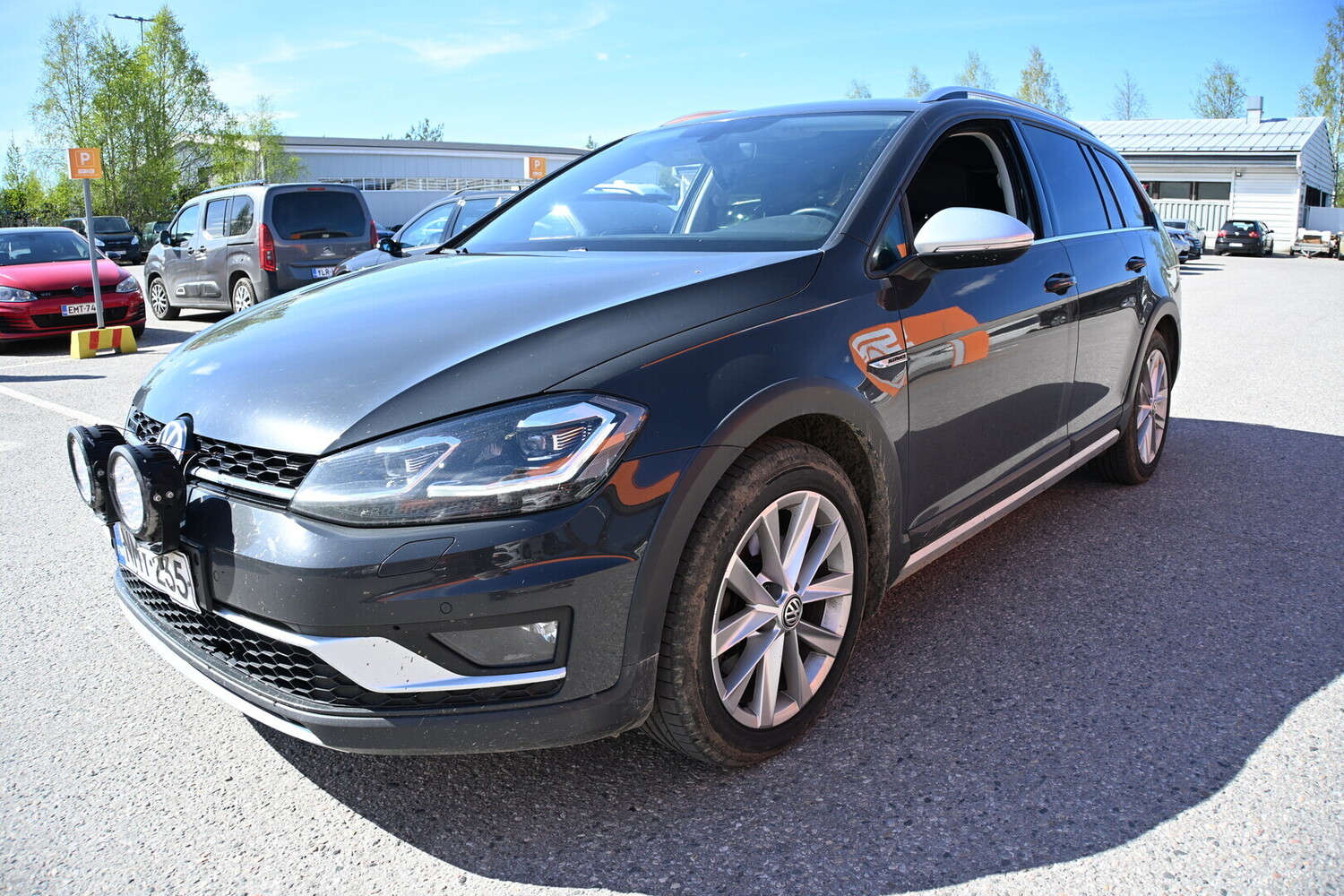 Volkswagen Golf vaihtoauto