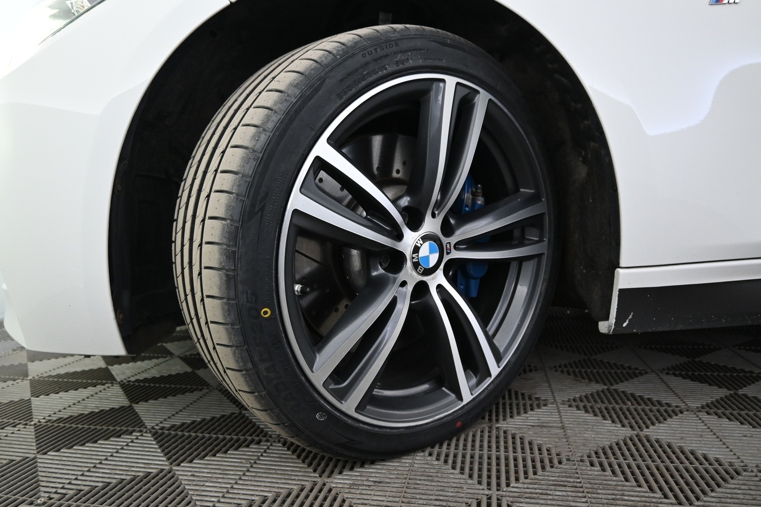 BMW 335 vaihtoauto