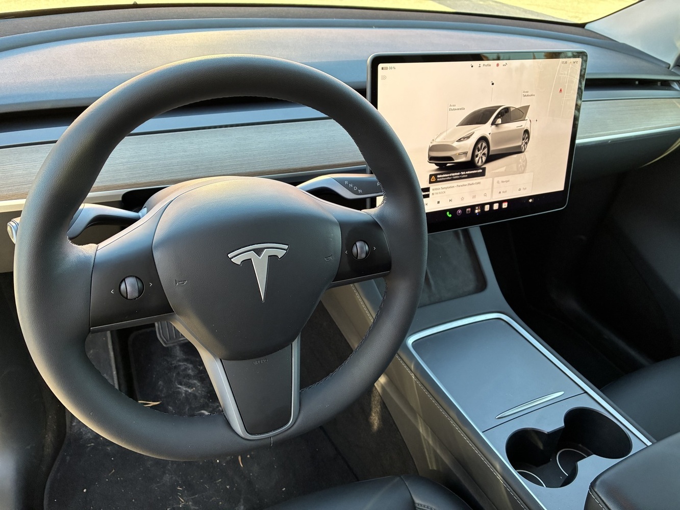 Tesla Model Y vaihtoauto