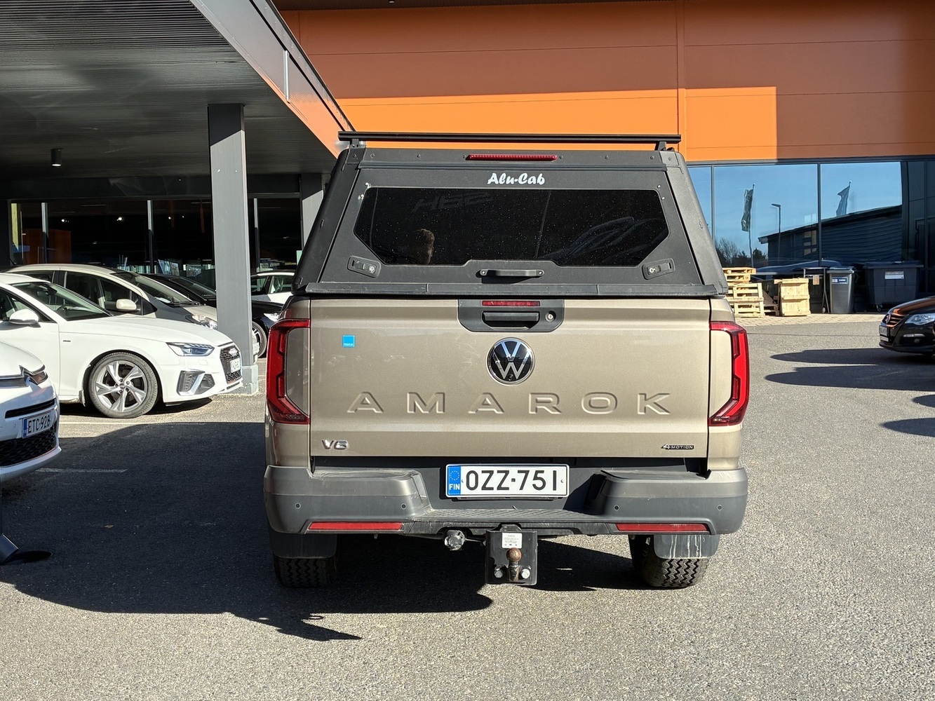 Volkswagen Amarok vaihtoauto