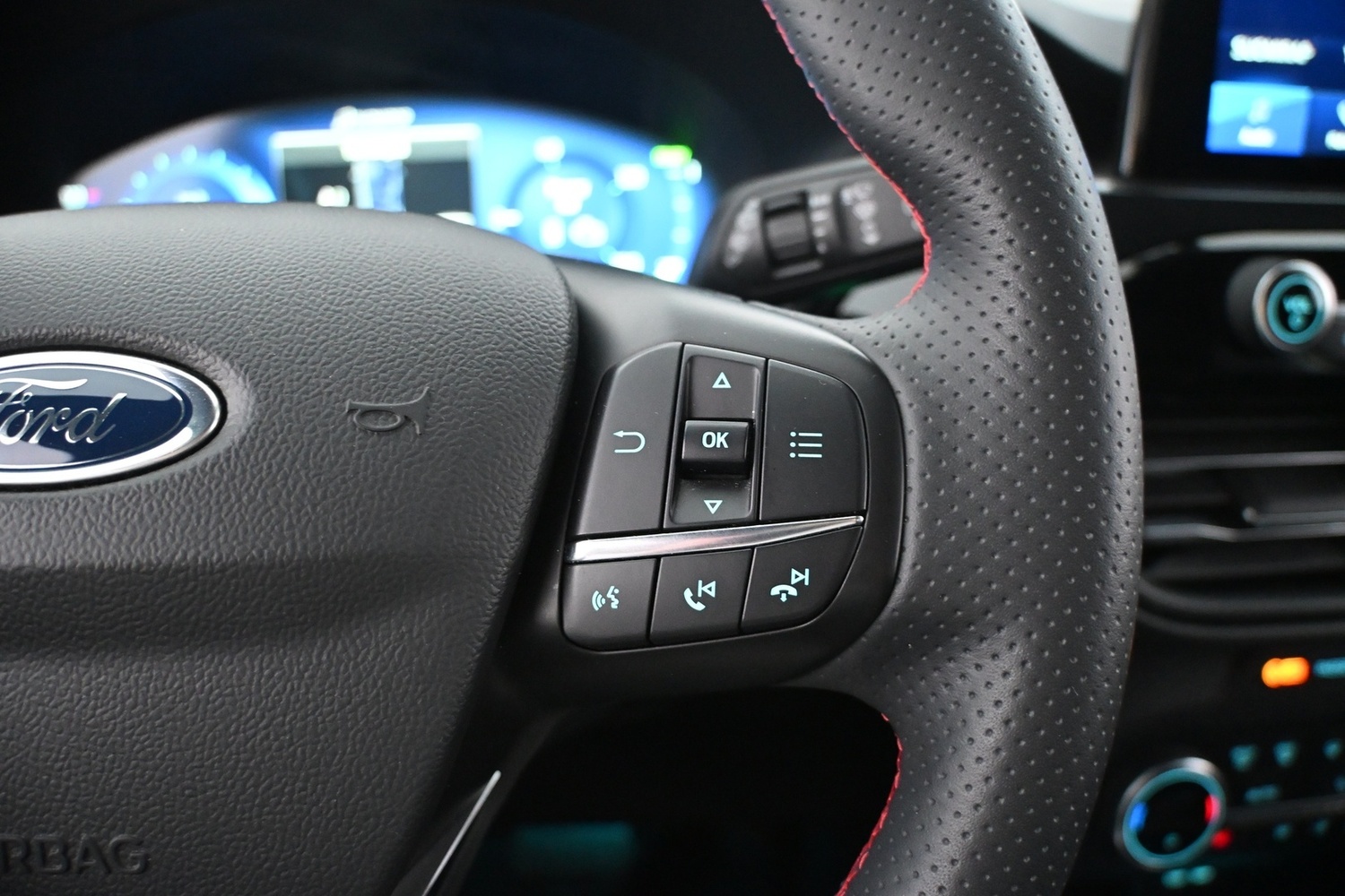 Ford Kuga vaihtoauto