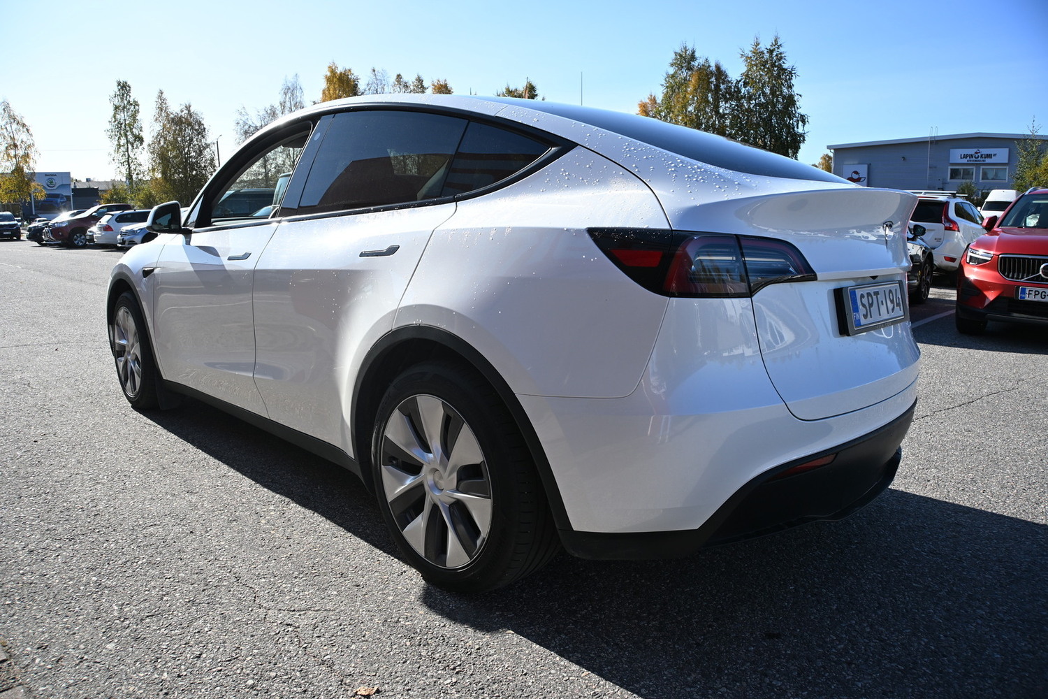 Tesla Model Y vaihtoauto