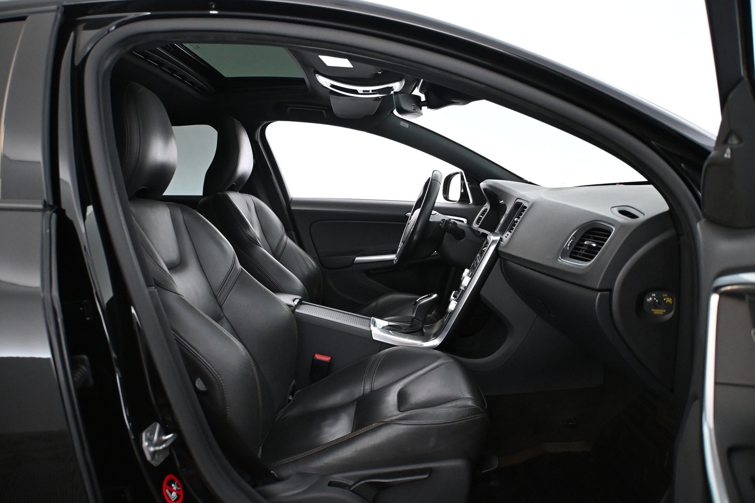 Volvo V60 Cross Country vaihtoauto