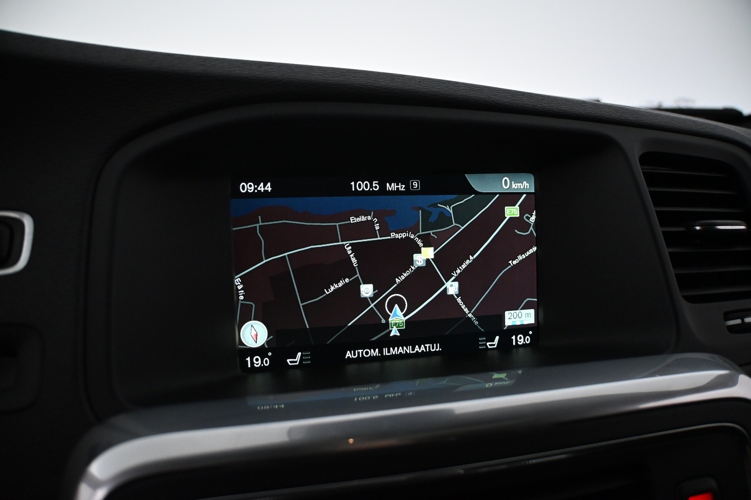 Volvo V60 Cross Country vaihtoauto