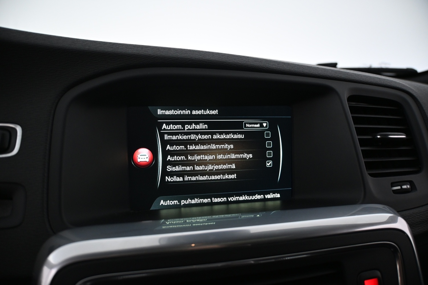 Volvo V60 Cross Country vaihtoauto
