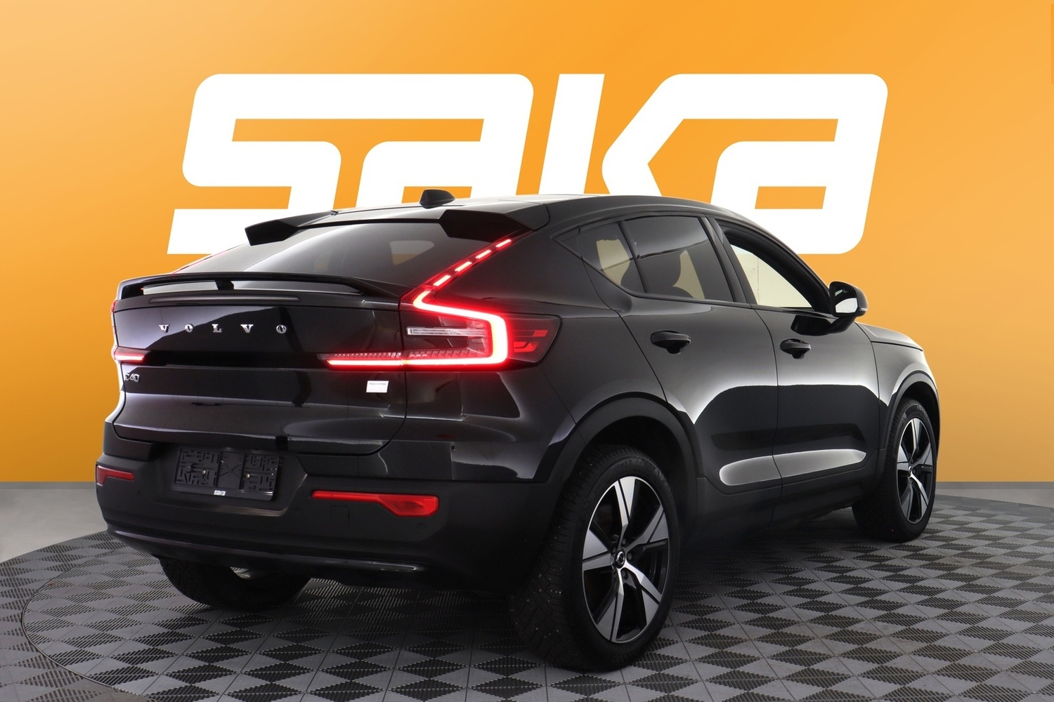 Volvo C40 vaihtoauto