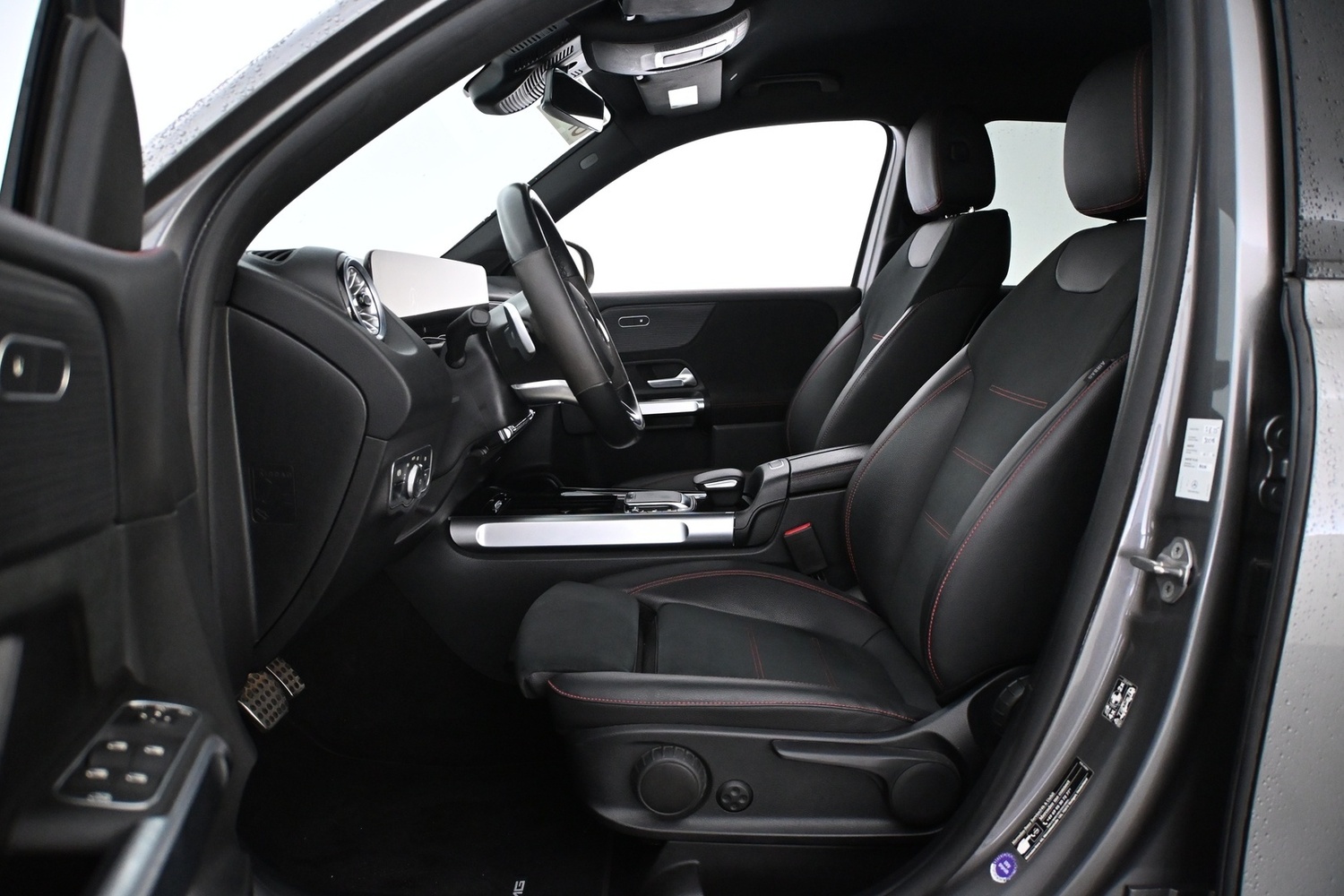 Mercedes-Benz GLB vaihtoauto