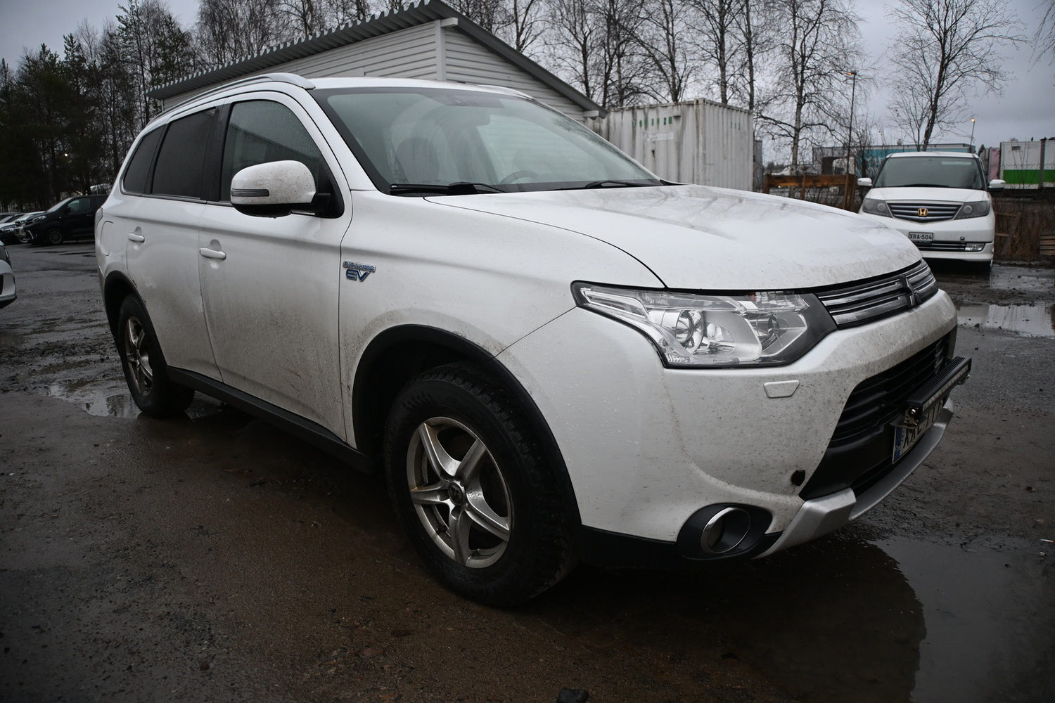 Mitsubishi Outlander PHEV vaihtoauto