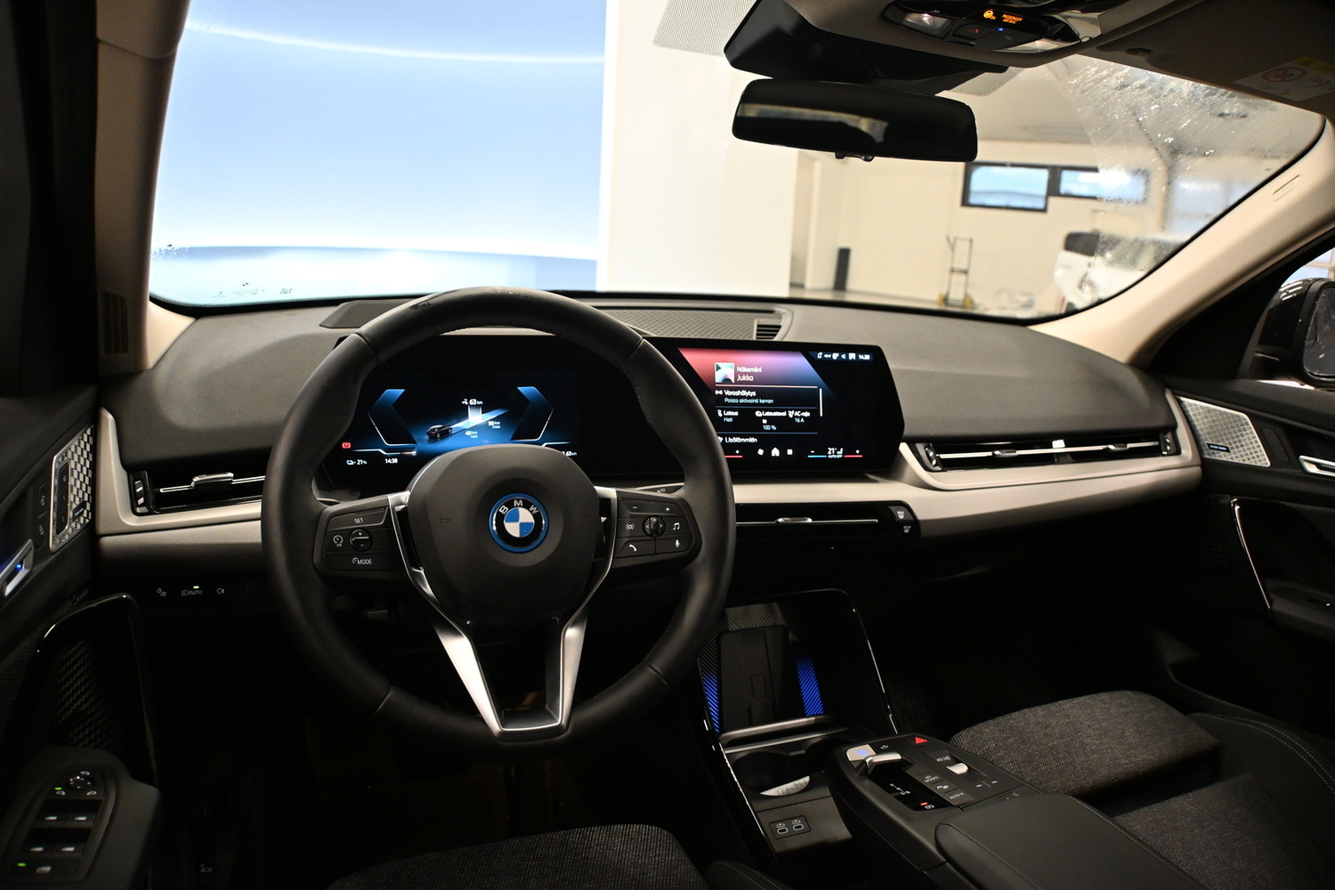 BMW iX2 vaihtoauto