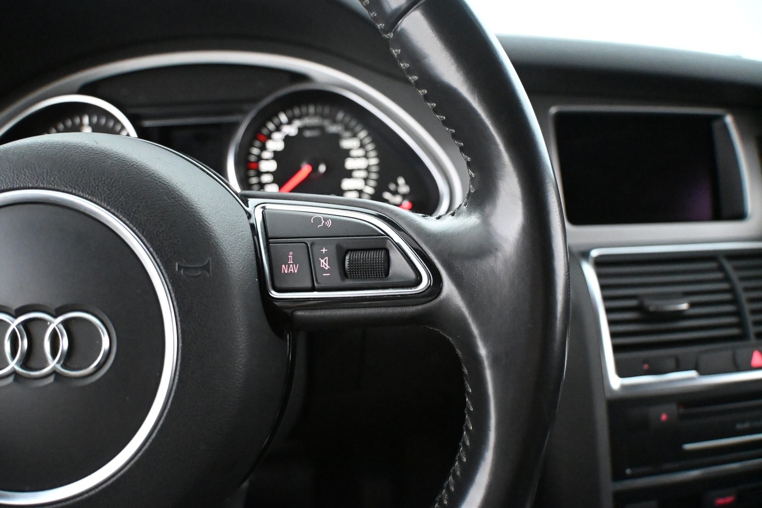 Audi Q7 vaihtoauto