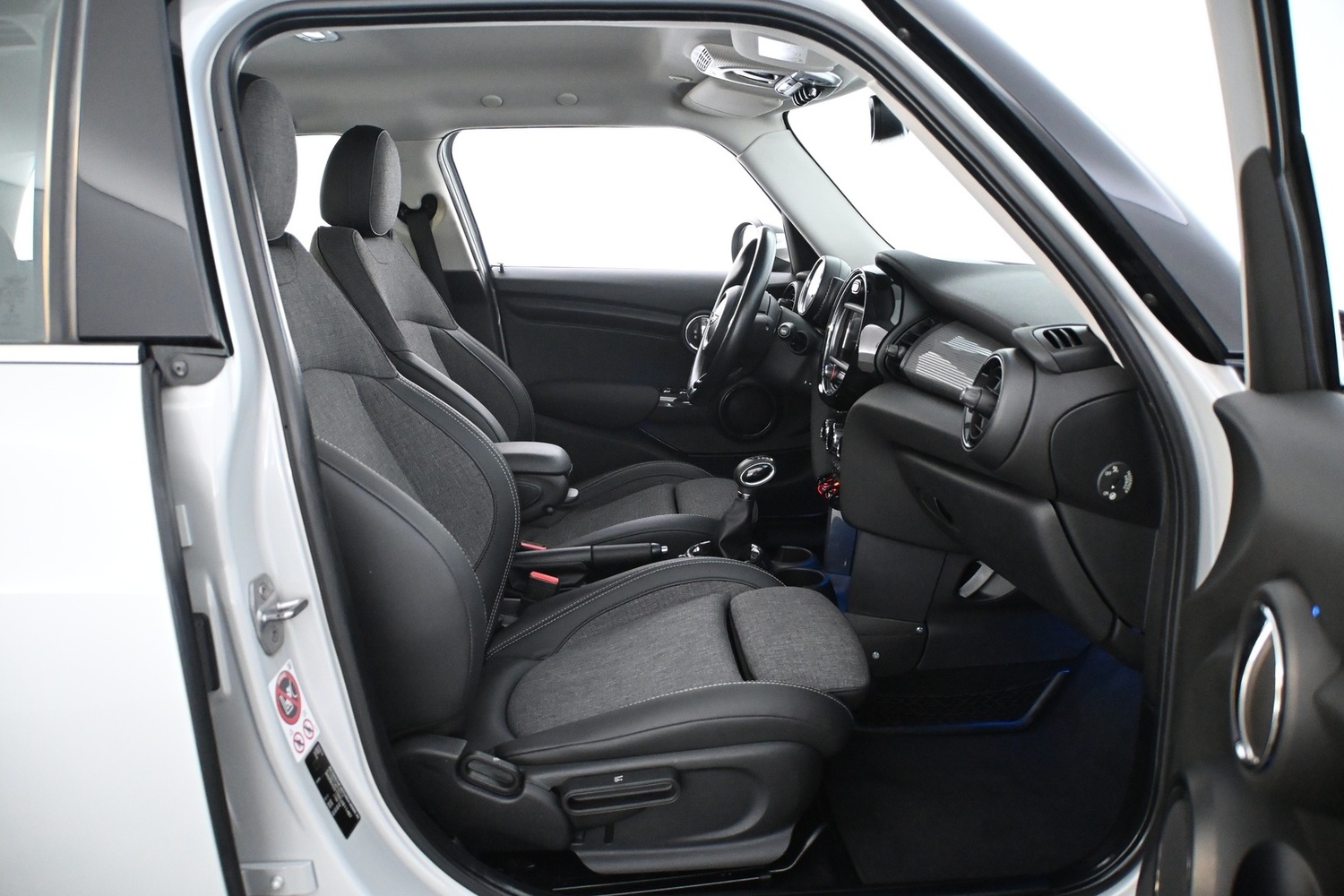 Mini Cooper vaihtoauto
