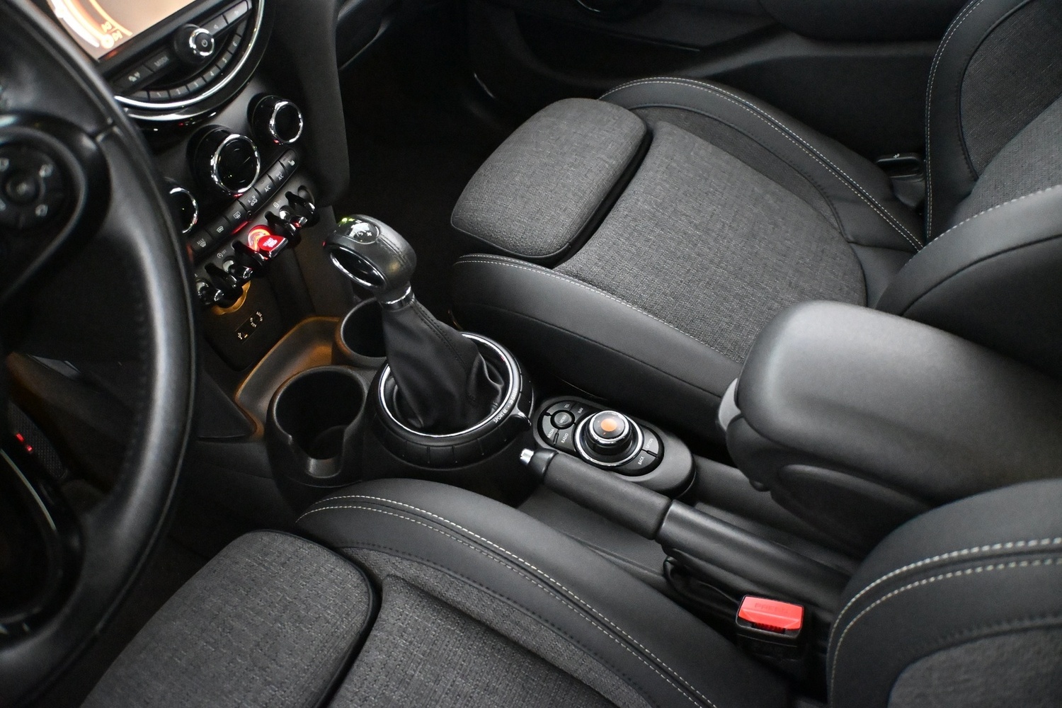 Mini Cooper vaihtoauto