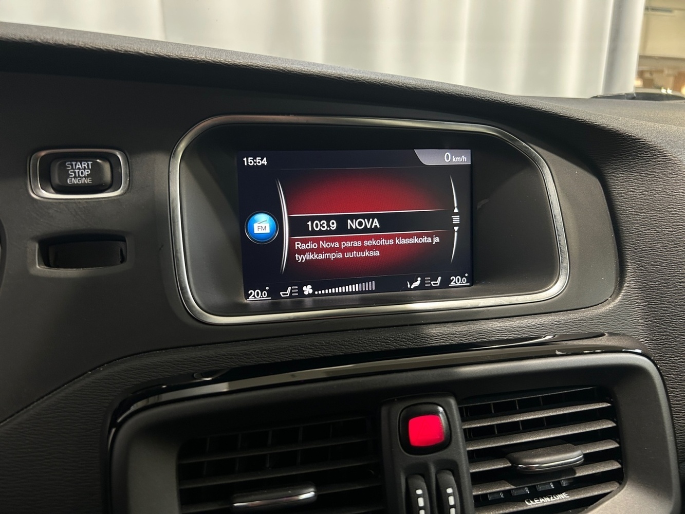 Volvo V40 Cross Country vaihtoauto