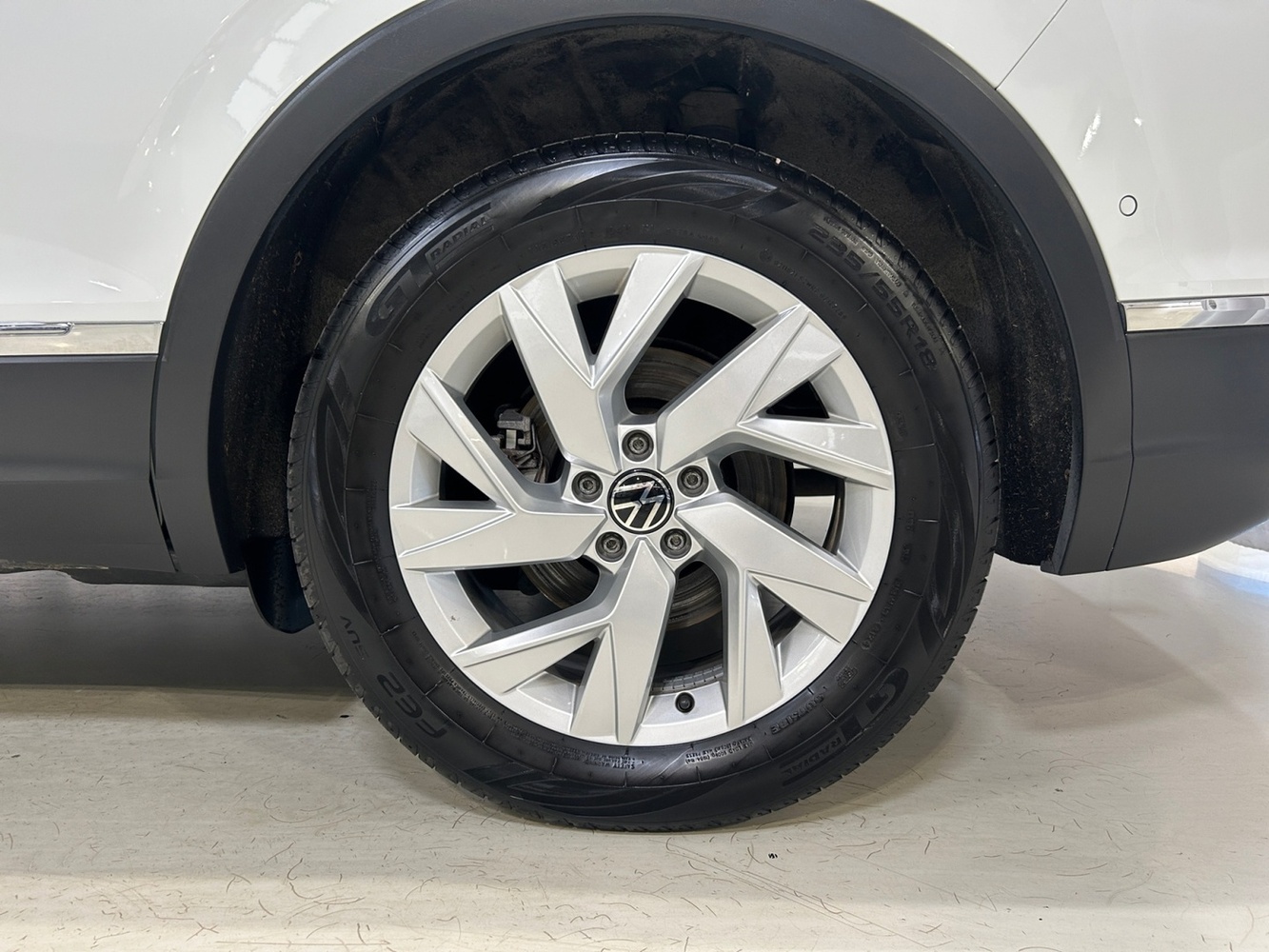 Volkswagen Tiguan vaihtoauto