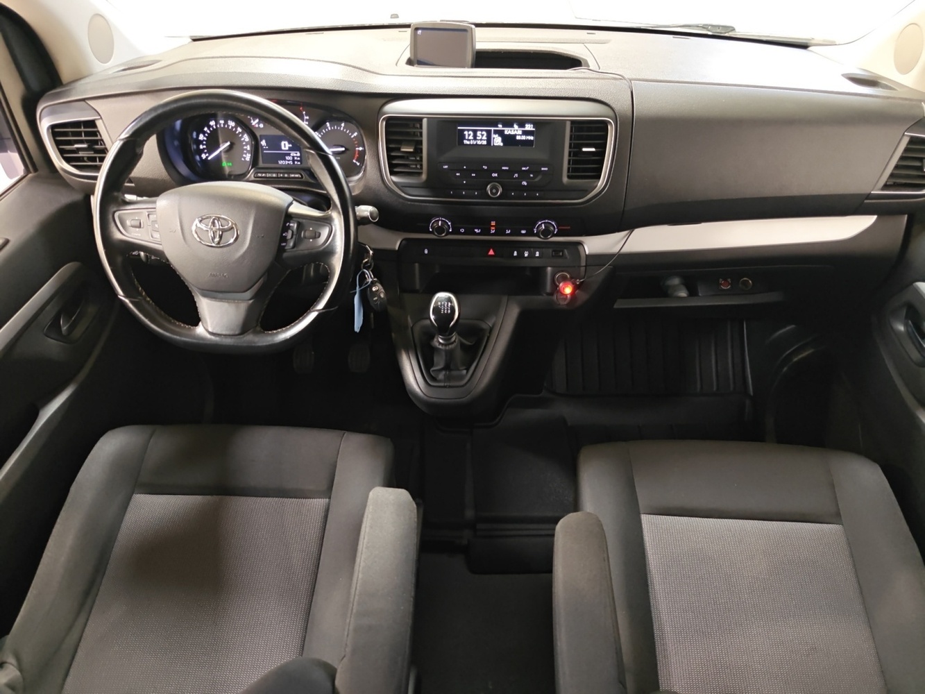 Toyota Proace Verso vaihtoauto