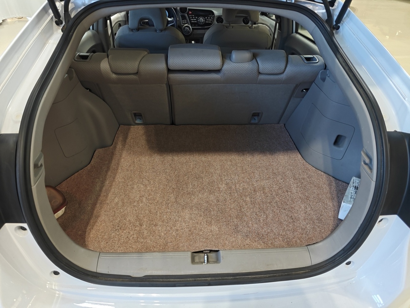 Honda Insight vaihtoauto
