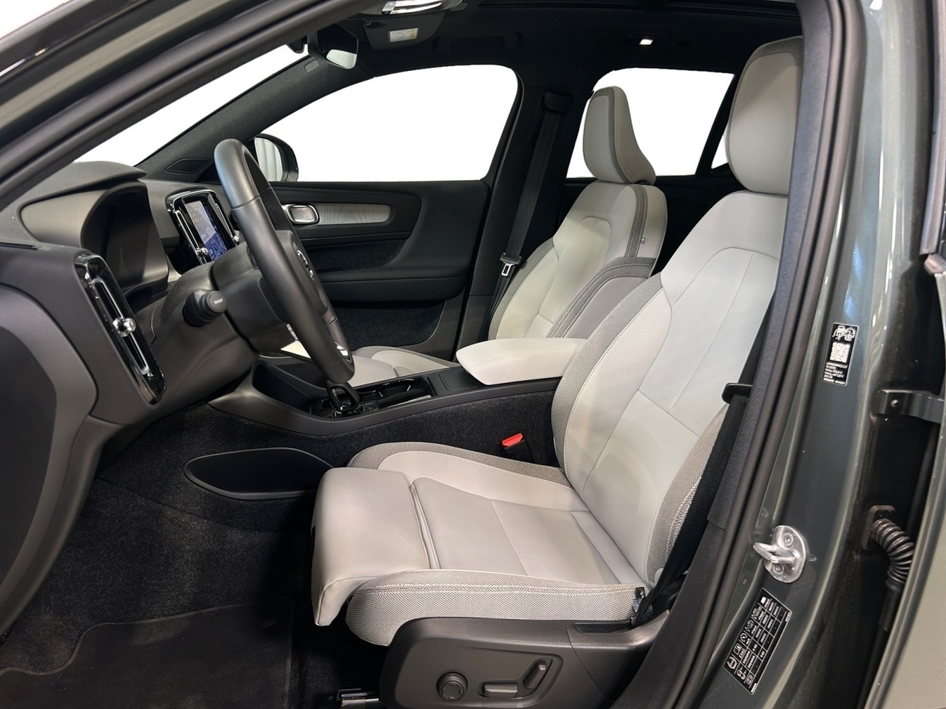 Volvo EX40 vaihtoauto