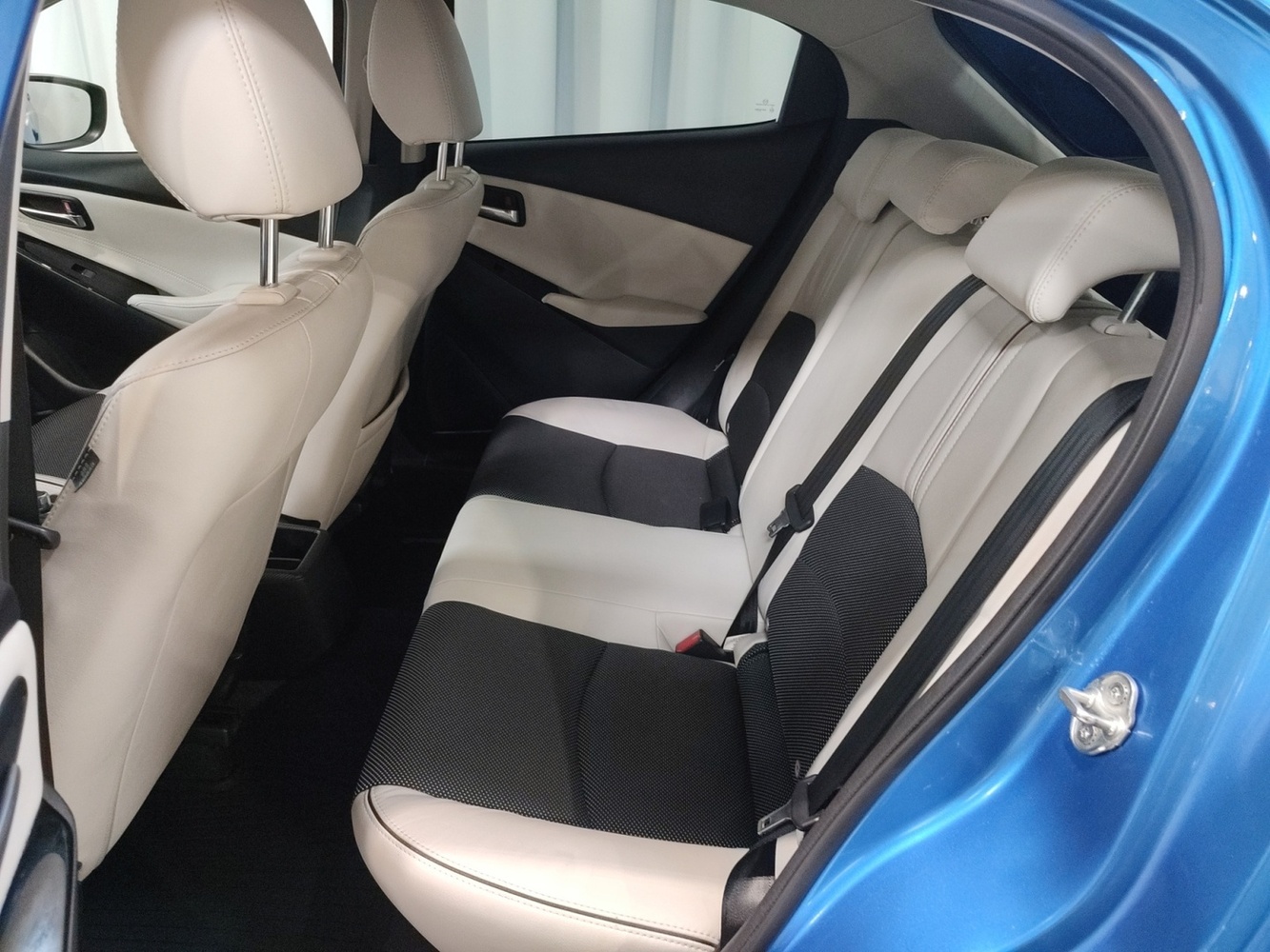 Mazda 2 vaihtoauto