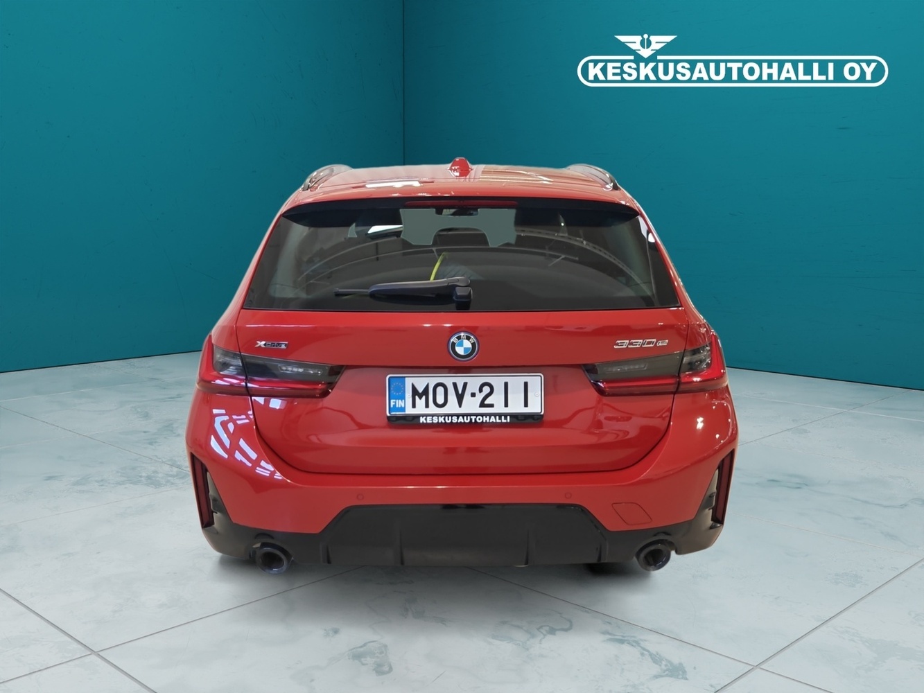 BMW 330 vaihtoauto