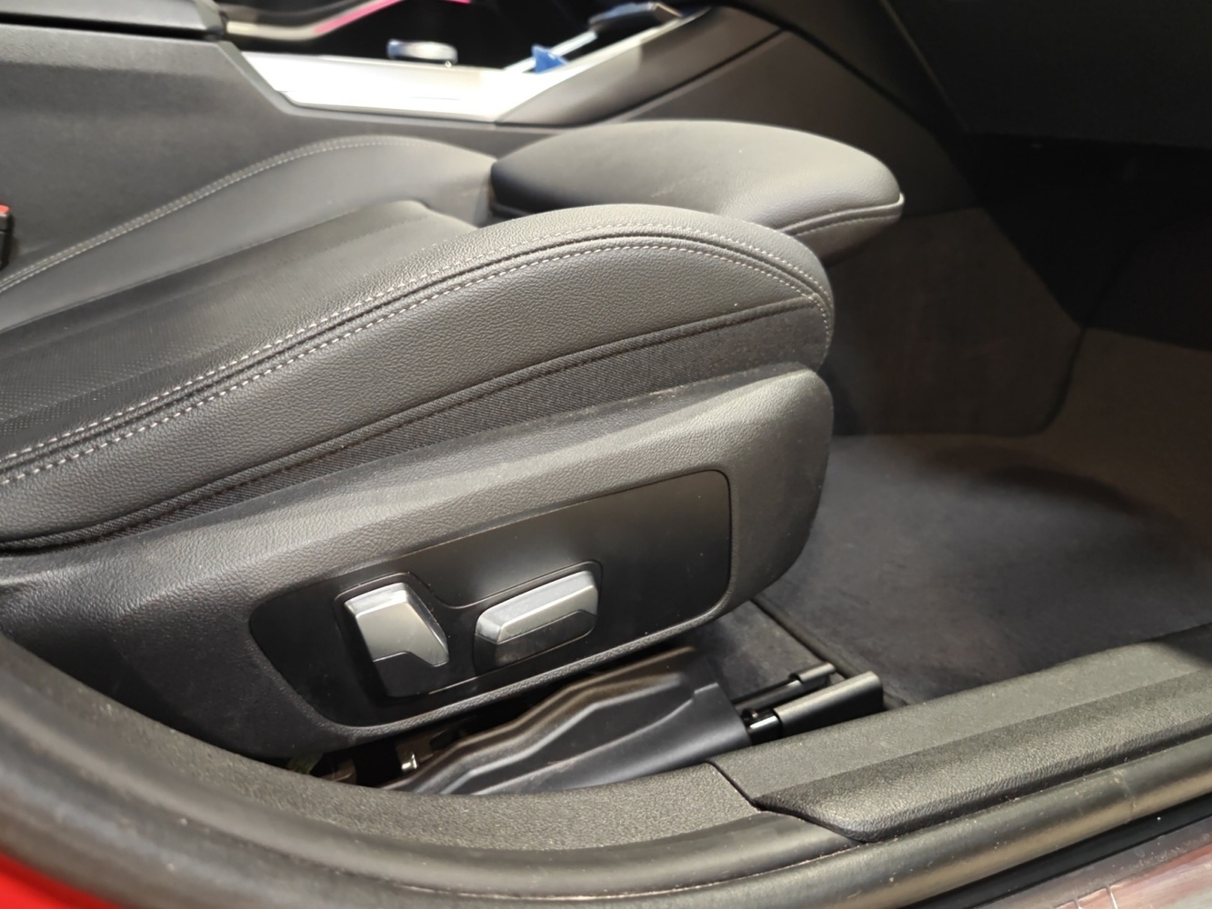 BMW 330 vaihtoauto