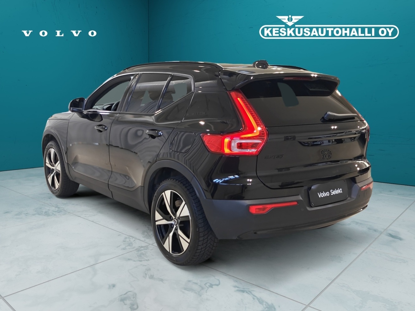 Volvo EX40 vaihtoauto