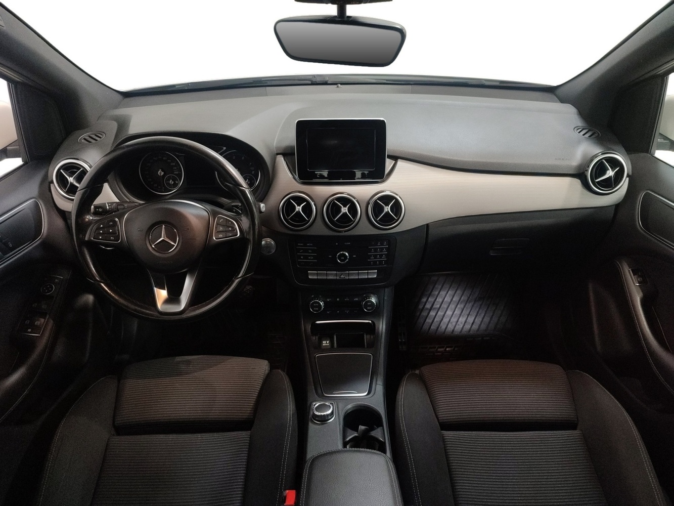Mercedes-Benz B vaihtoauto