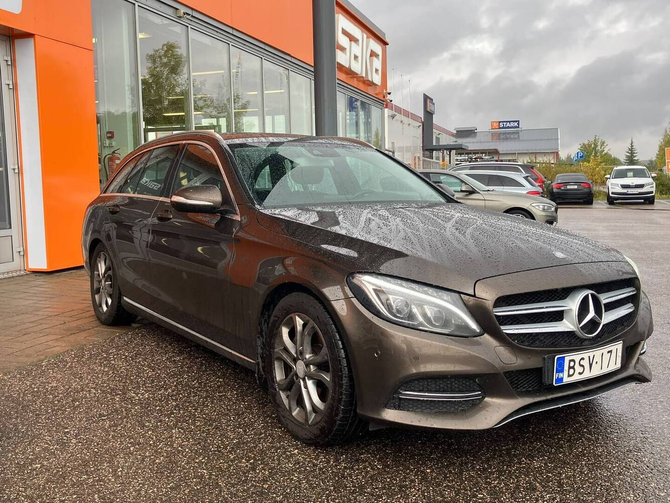 Mercedes-Benz C vaihtoauto