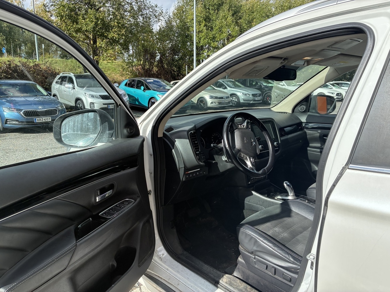 Mitsubishi Outlander PHEV vaihtoauto