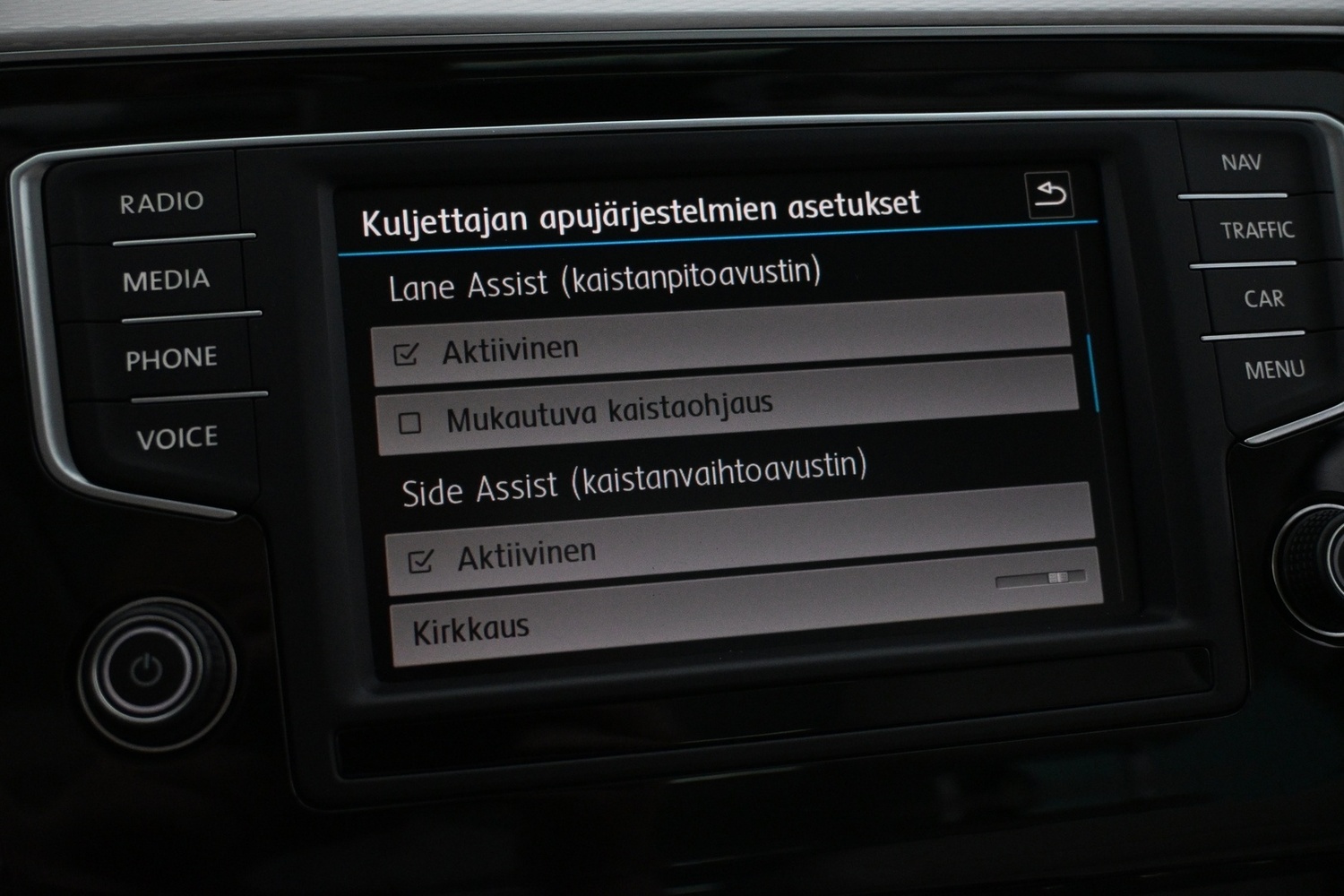 Volkswagen Passat vaihtoauto