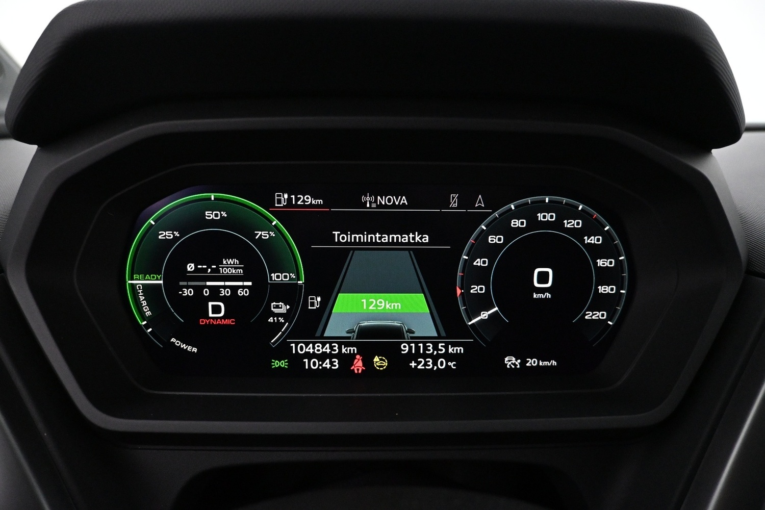 Audi Q4 e-tron vaihtoauto