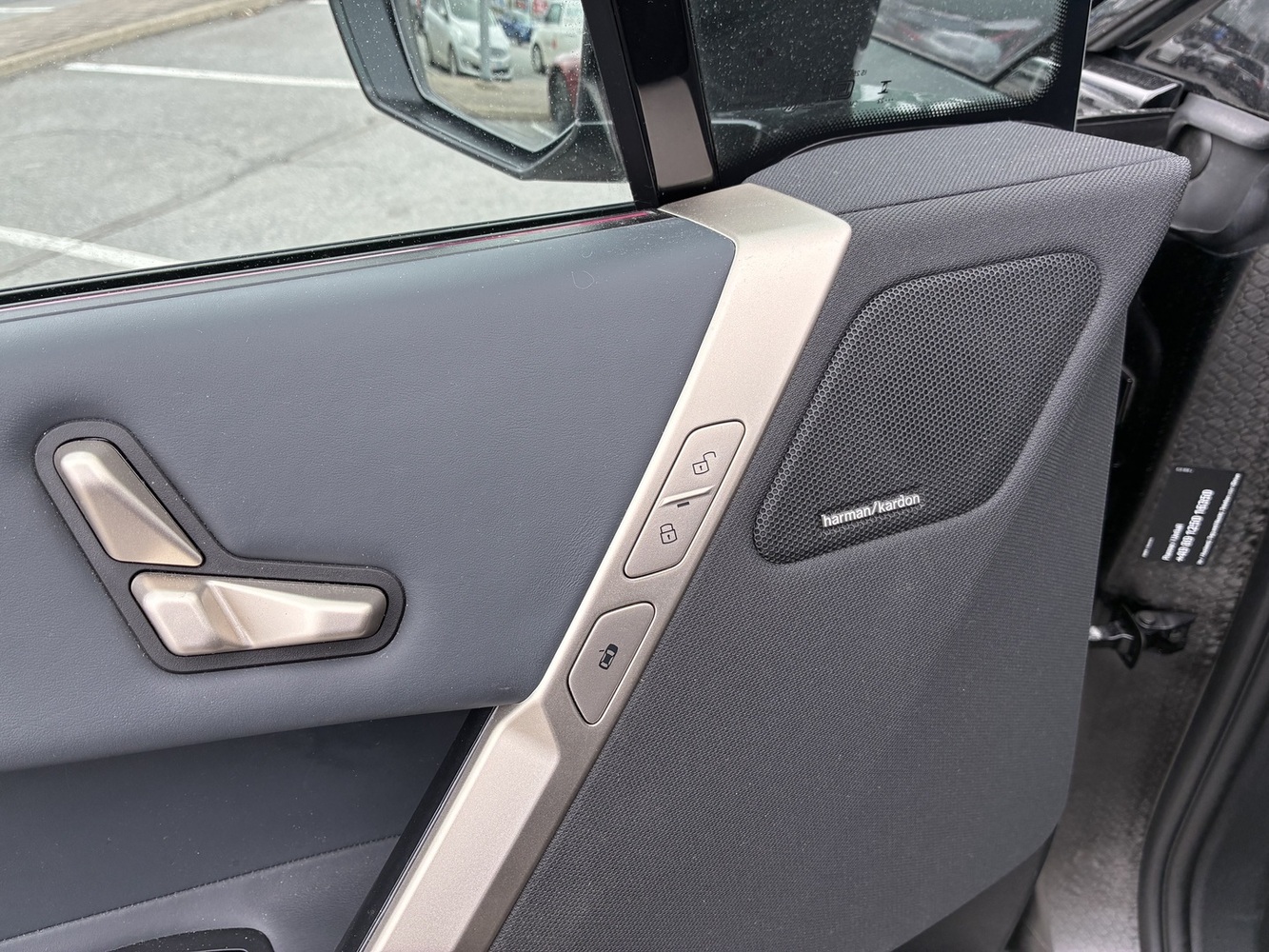 BMW iX vaihtoauto