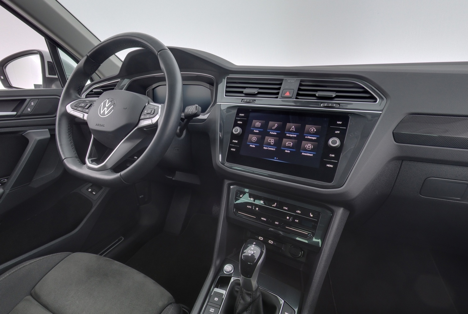 Volkswagen Tiguan vaihtoauto