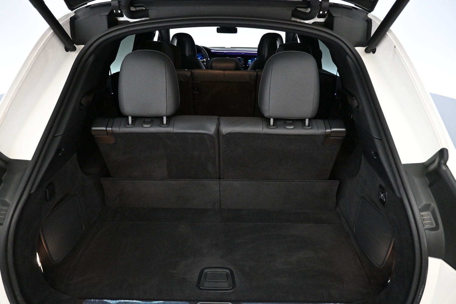 Mercedes-Benz EQS vaihtoauto