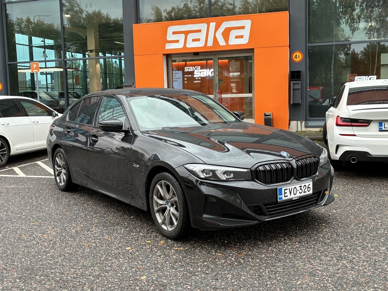 BMW 320 vaihtoauto