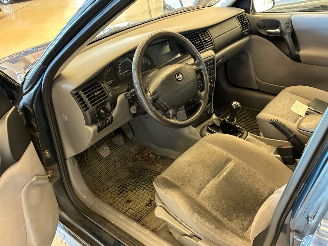 Opel Vectra vaihtoauto