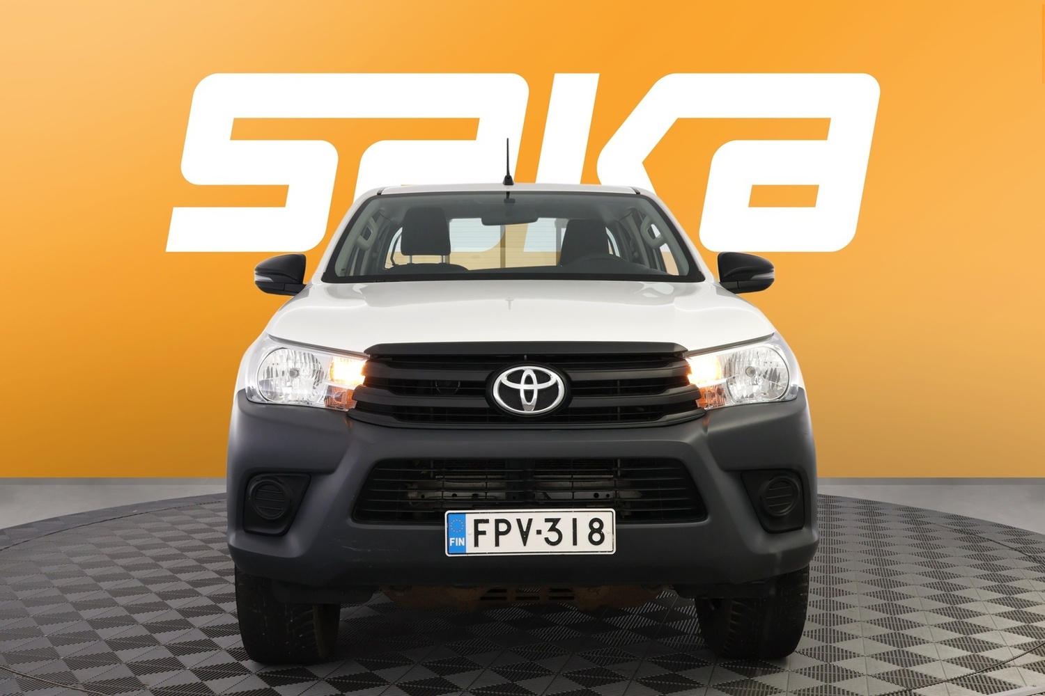 Toyota Hilux vaihtoauto