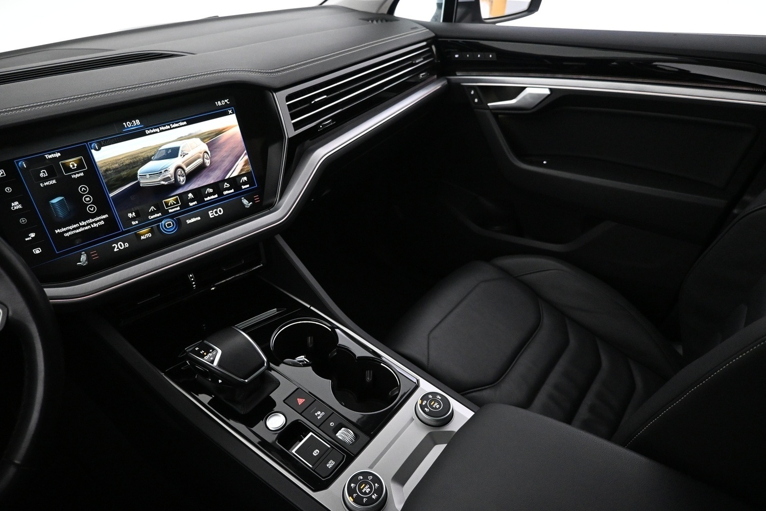Volkswagen Touareg vaihtoauto