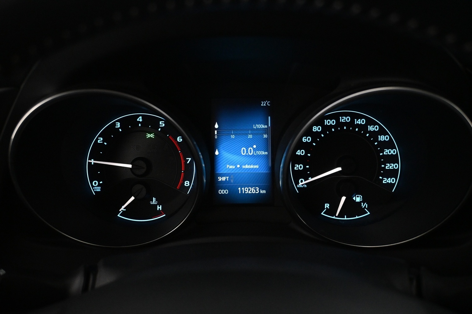 Toyota Auris vaihtoauto