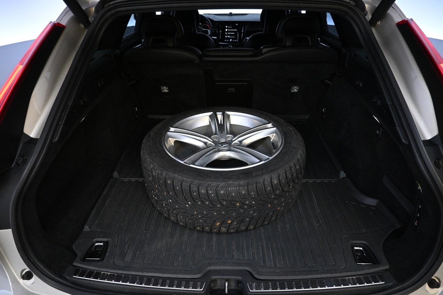 Volvo V90 vaihtoauto