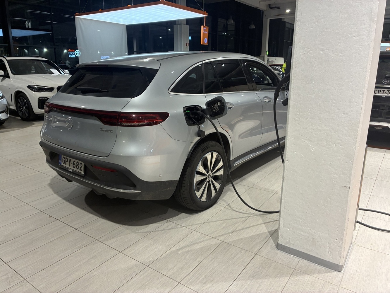Mercedes-Benz EQC vaihtoauto