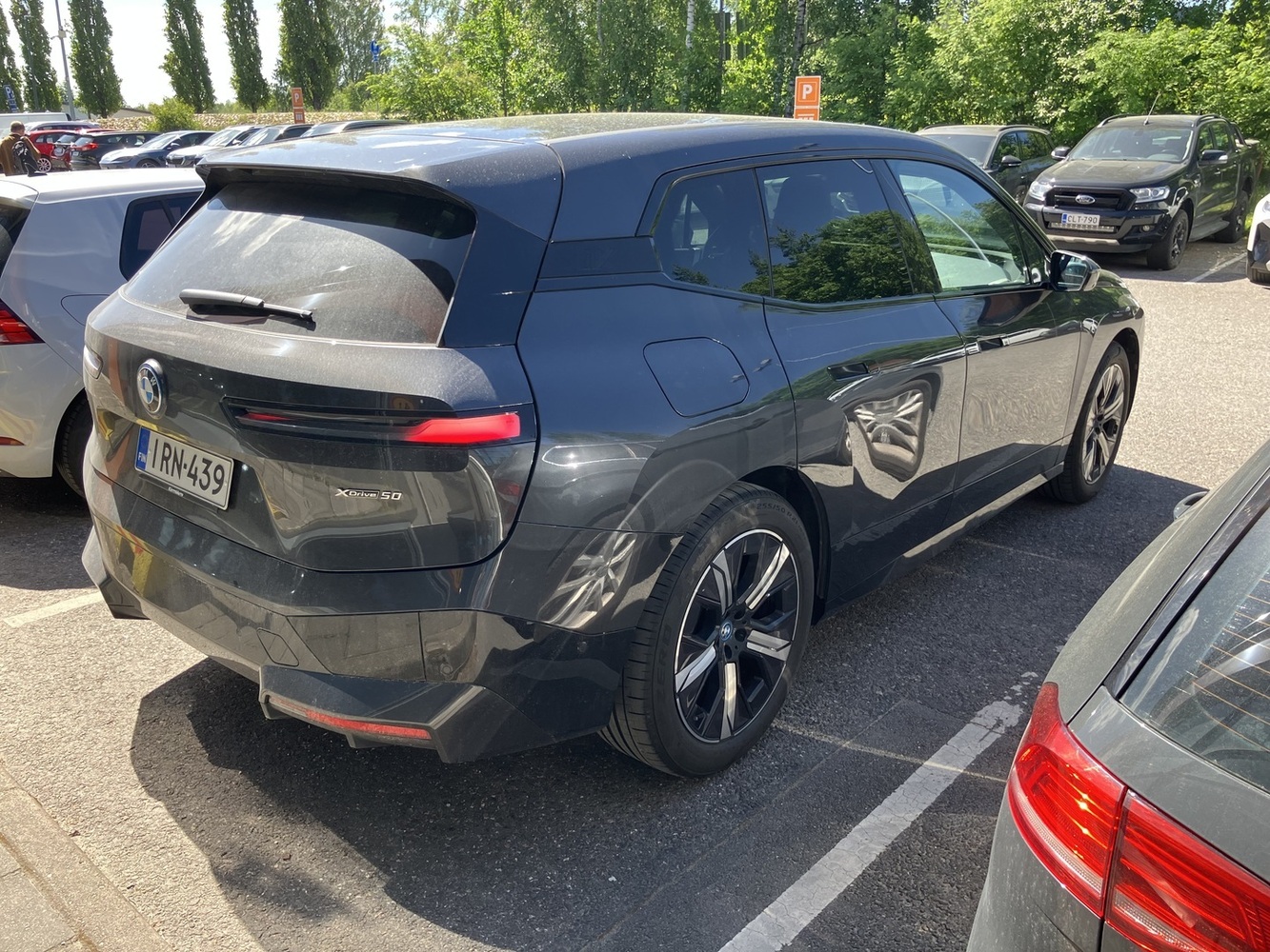 BMW iX vaihtoauto