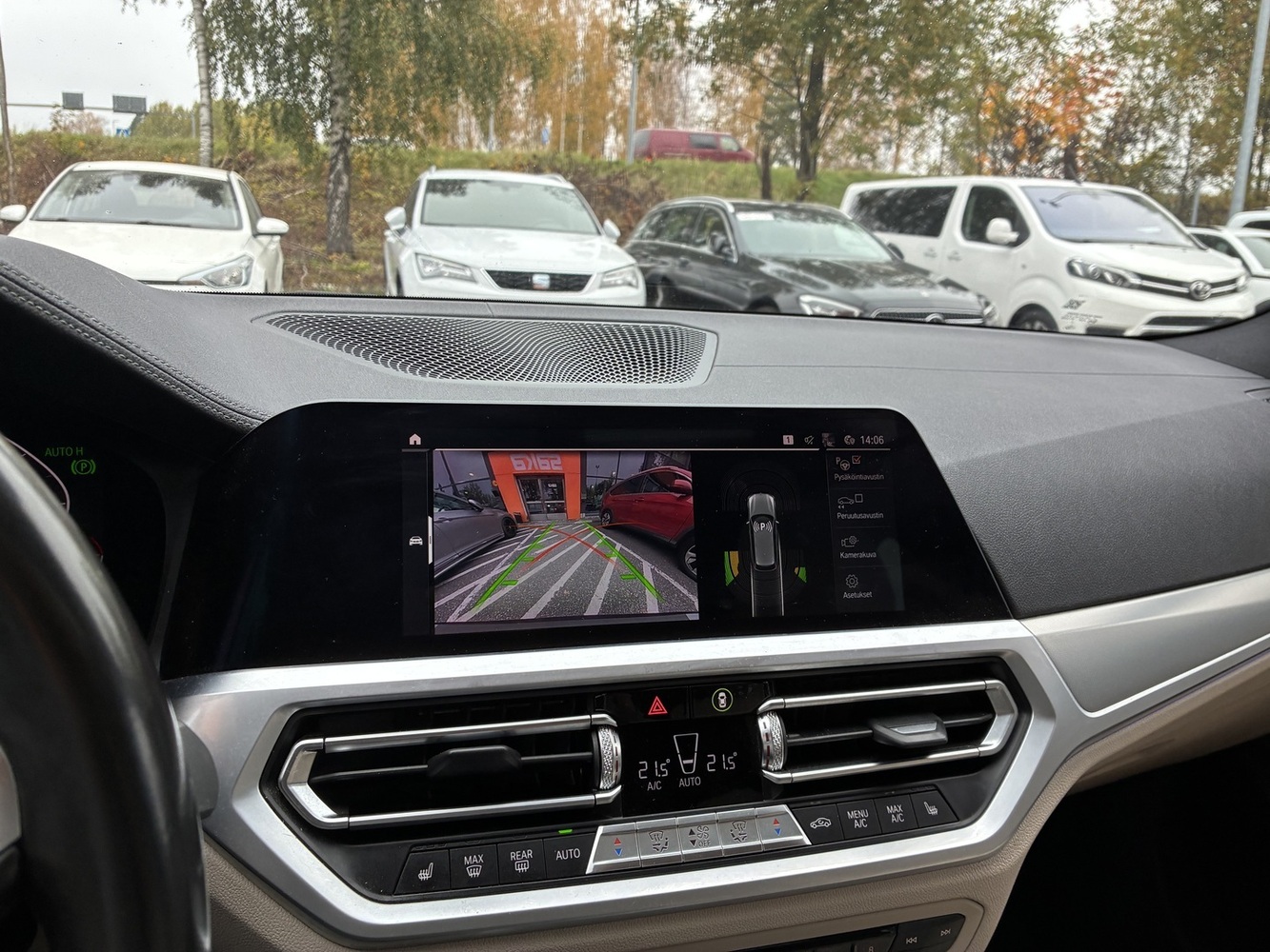 BMW 330 vaihtoauto