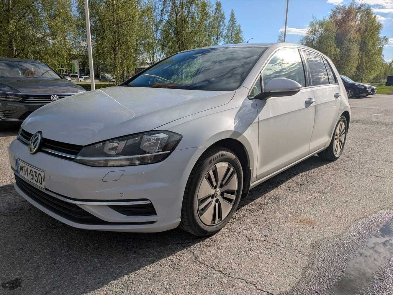 Volkswagen Golf vaihtoauto