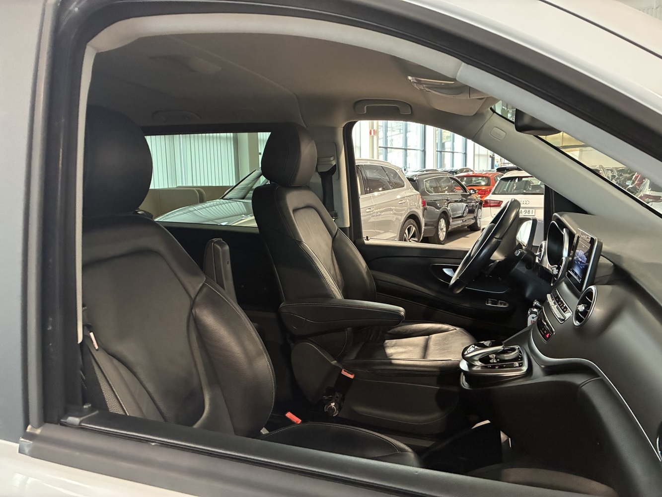 Mercedes-Benz V vaihtoauto