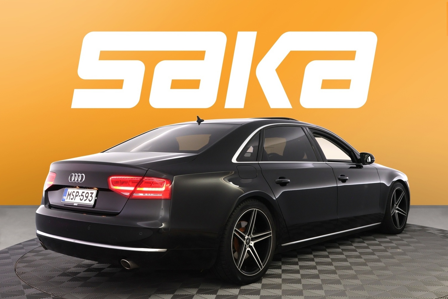 Audi A8 vaihtoauto